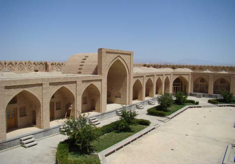 کاروانسرای مادر شاه اصفهان