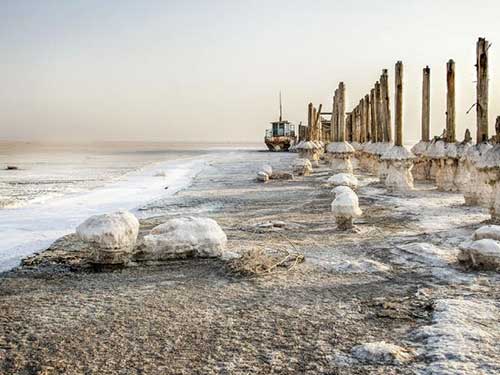 دریاچه های سوخته ایران
