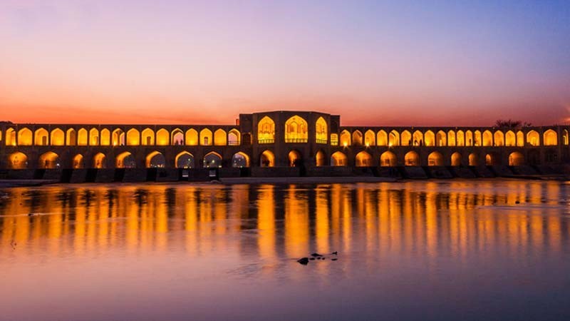 https://cdn.mehrbooking.net/general/Images/Cities/esfahan-khaju-bridge.jpg