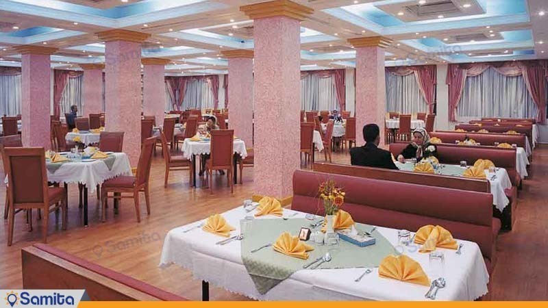 رستوران هتل پارسیان آزادی بم