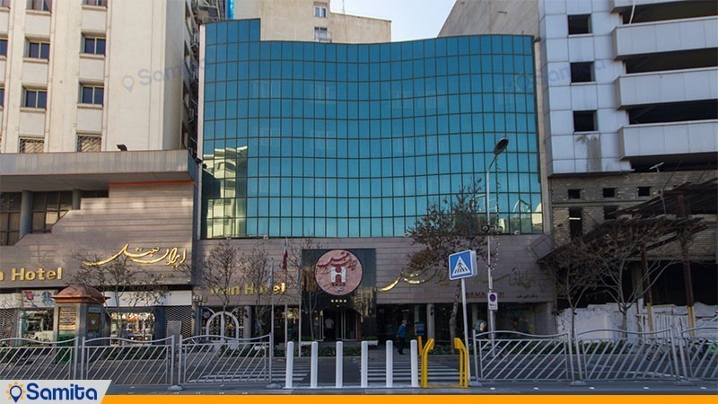 نمای ساختمان هتل ایران مشهد