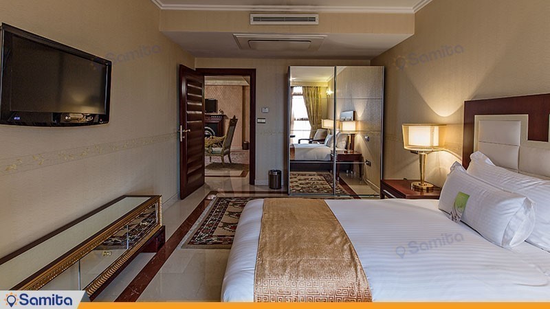 سوئیت لاکچری هتل اسپیناس خلیج فارس