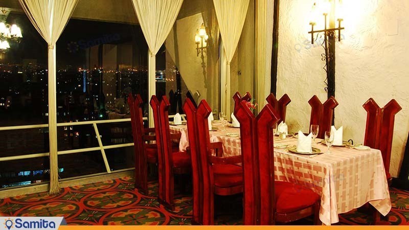 رستوران روتیسر هتل لاله تهران