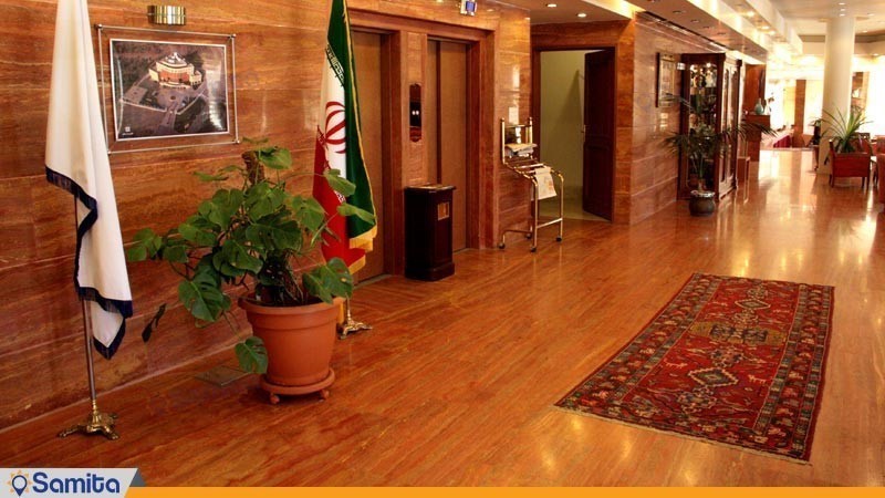 آسانسور هتل بزرگ زنجان