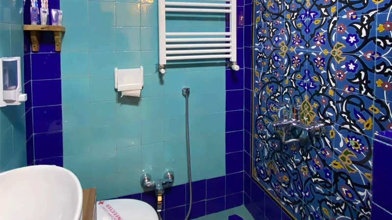 سرویس بهداشتی و حمام