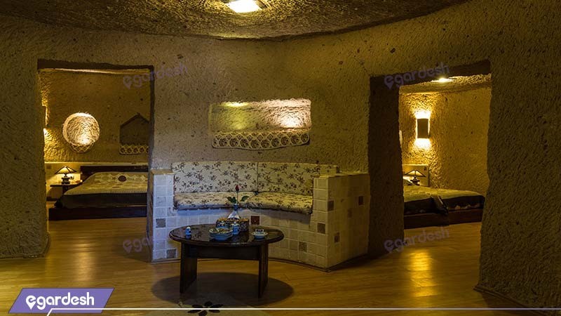 سوئیت چهار نفره جکوزی دار رویال هتل صخره ای بین المللی لاله کندوان
