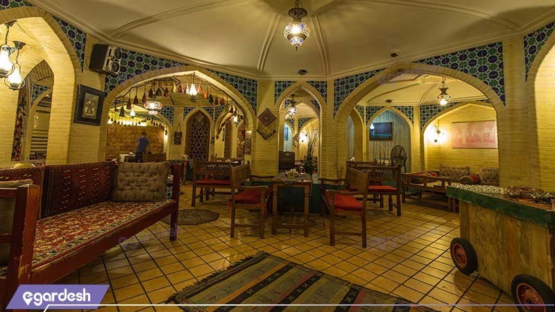 کافه سنتی هتل پارمیس