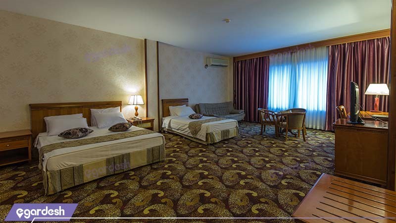 اتاق سه تخته رو به دریا هتل پارمیس