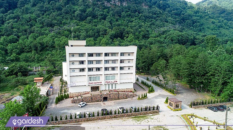 نمای ساختمان هتل شهرزاد لاهیجان
