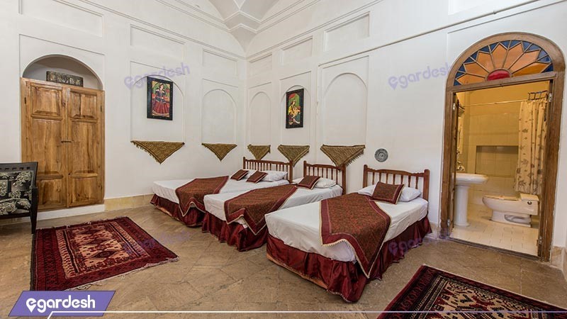 اتاق چهار تخته هتل سنتی مهر