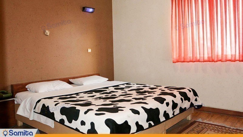  Double room at Kaveh Hotel