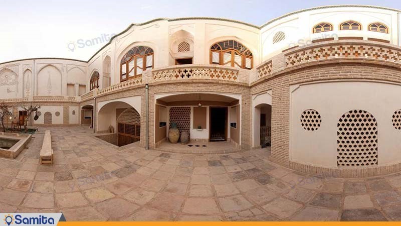  Exterior of the traditional Iranian house hotel building