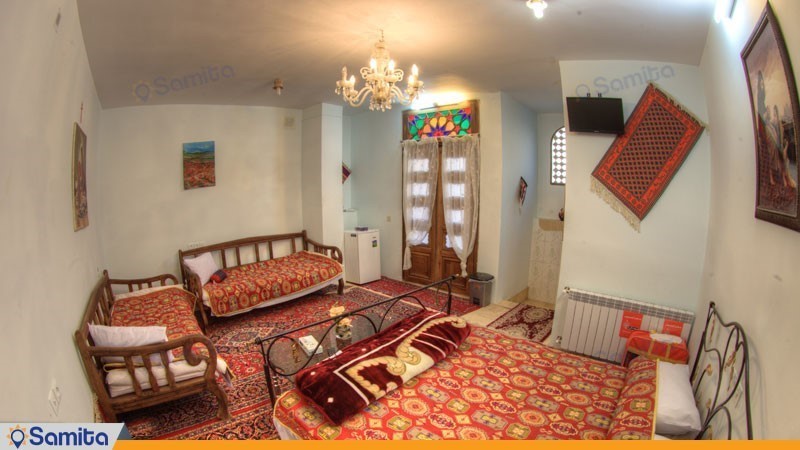  Double room in the traditional Negin Hotel in Kashan