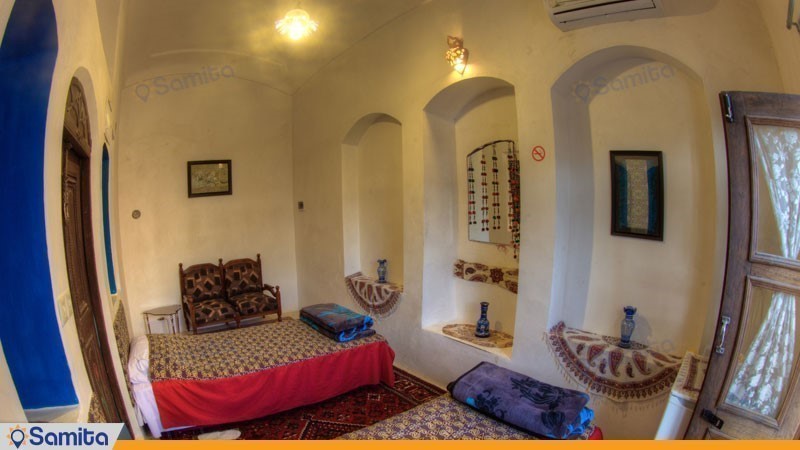  Double room in traditional Negin Hotel, Kashan