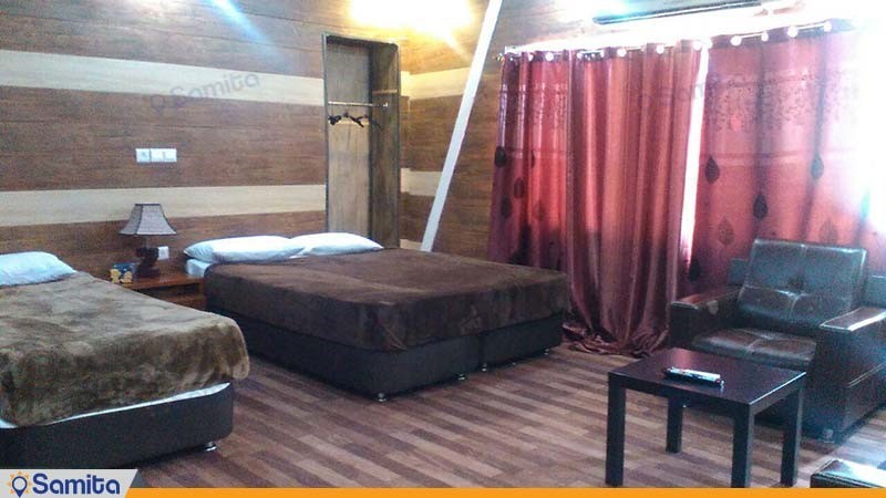  Triple room at Nakhl Zarrin Hotel