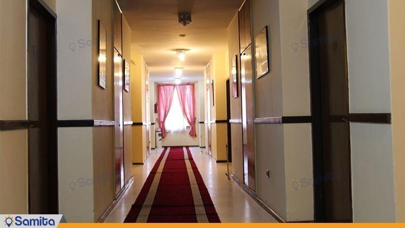  Narenj Hotel Corridor