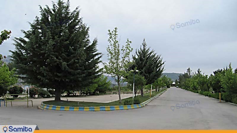 محوطه هتل جهانگردی یاسوج